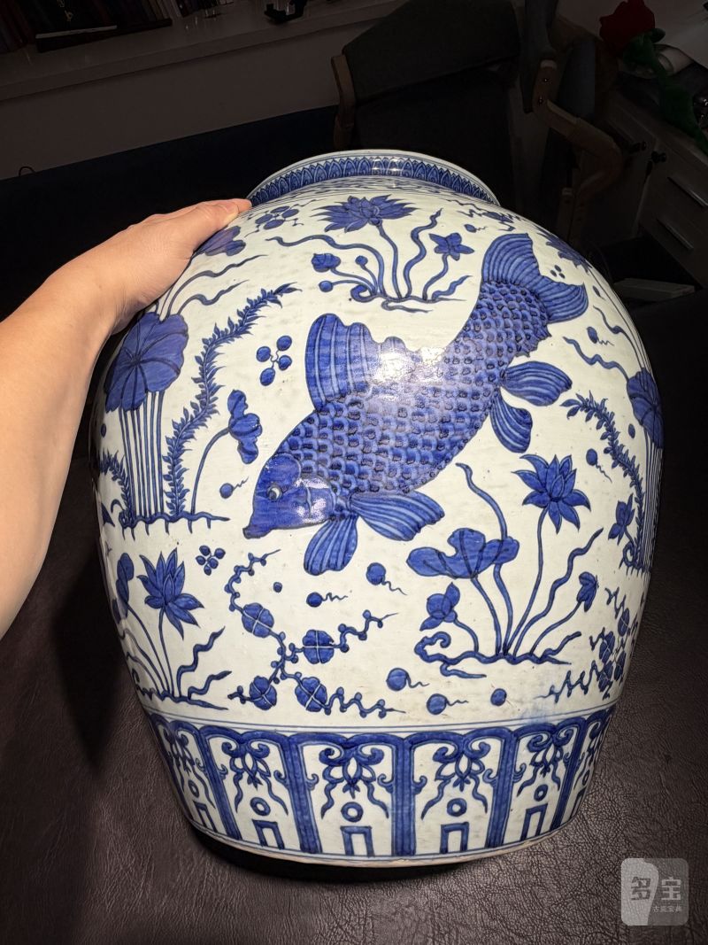 明万历 青花鱼藻纹大罐 - 图18